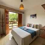 Kailua Apartamentos E Suites