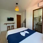Kailua Apartamentos E Suites